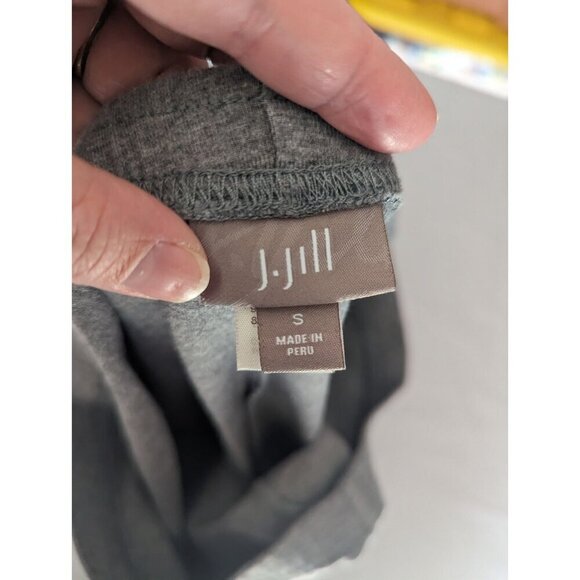 J Jill Women's Size Small Grey Cropped/ Capri Leggings - Picture 3 of 10